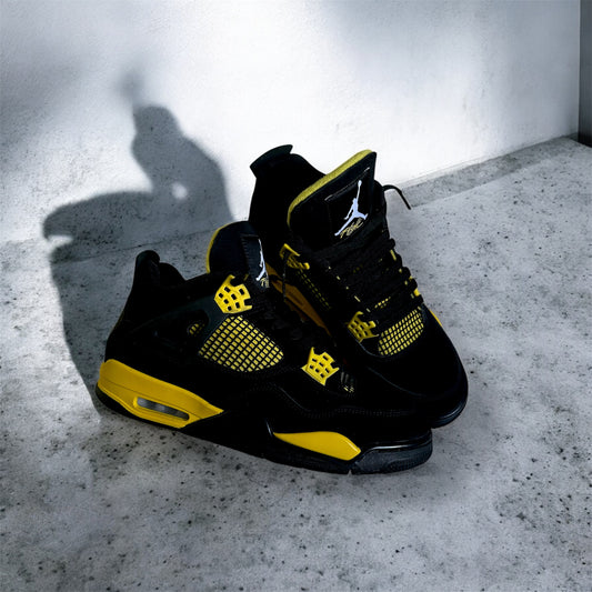 Jordan 4 Thunder #pepos