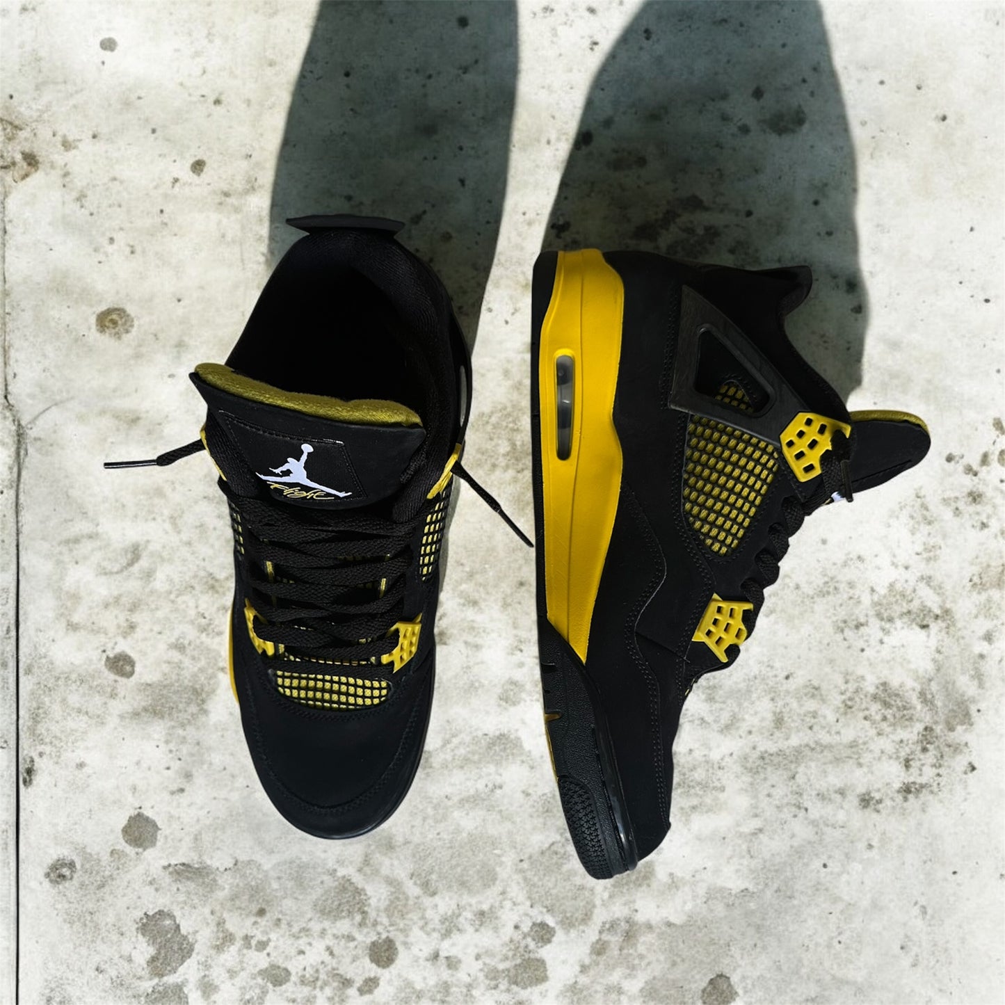 Jordan 4 Thunder #pepos