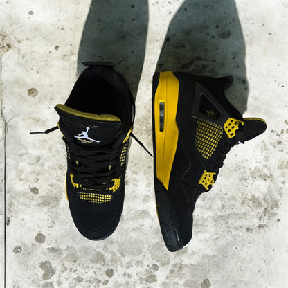 Jordan 4 Thunder #pepos
